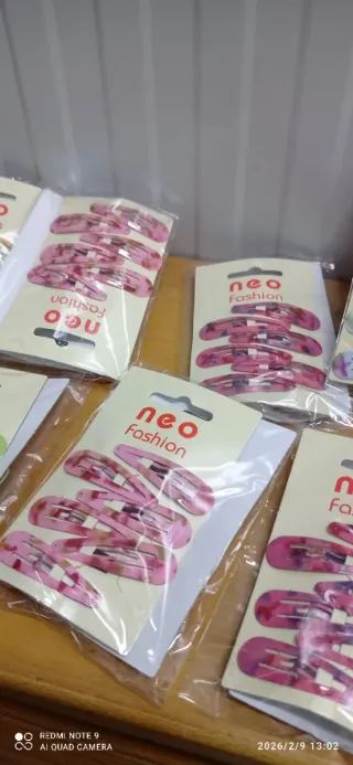 Pasadores de pelo con estampado floral TODO 3€