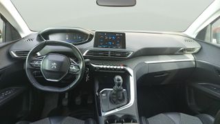 Peugeot 3008 PureTech 130 S&S Allure 96 kW (130 CV)