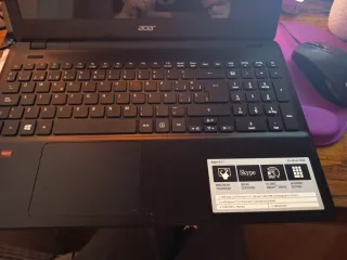 Portátil Acer CM-5 Negro