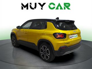 Jeep Avenger BEV Summit 115 kW (156 CV)