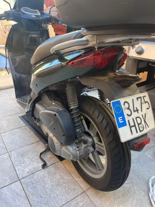 Aprilia 250 ie Maxi Scooter