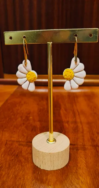 Pendientes margarita de arcilla polimérica