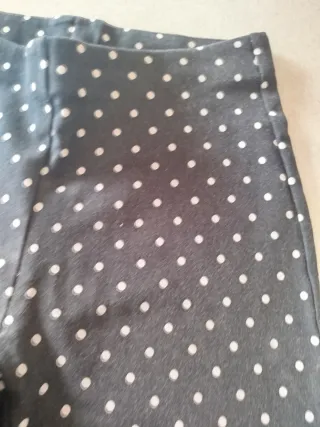 Pantalones Roberto lunares casi sin uso