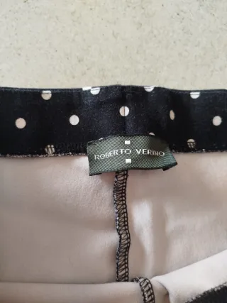 Pantalones Roberto lunares casi sin uso