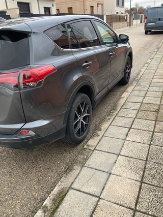 Toyota RAV4 Executive