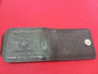 Portafoglio stile banconota da 100$