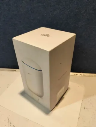 Router Ubiquiti UniFi Dream Machine WiFi AC 1733Mb