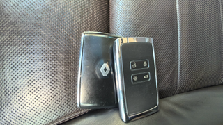 Renault Espace Initiale Paris Energy dCi 118 kW (160 CV) TT EDC