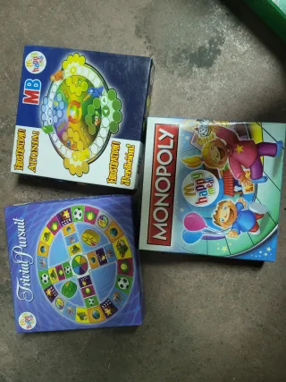 Juegos de Mesa Monopoly, Trivial y Frustración