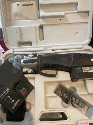 Herramienta Prensadora Novopress ALB