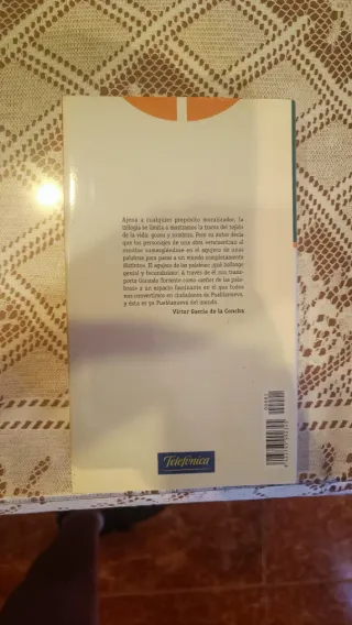 Lote 3 libros: Los gozos y las sombras