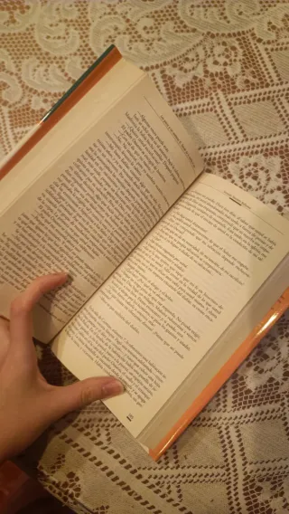 Lote 3 libros: Los gozos y las sombras