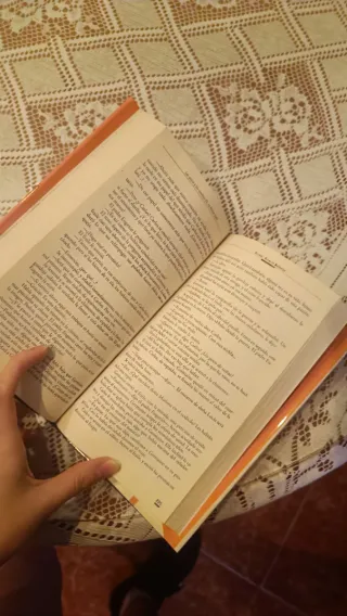 Lote 3 libros: Los gozos y las sombras