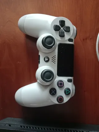 Consola PS4 Slim Negra