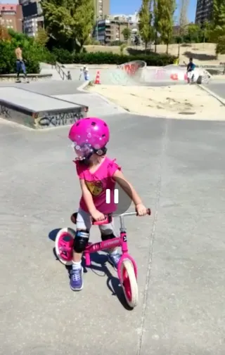 Bici sin pedales rosa