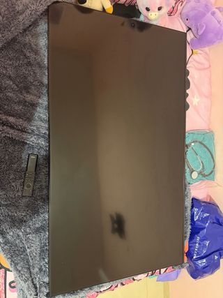 Samsung TV 50 UHD 4K TU8000 con soporte viasa