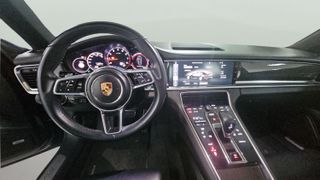Porsche Panamera 4S 324 kW (440 CV)