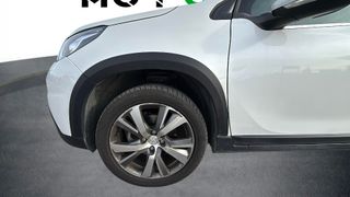 Peugeot 2008 PureTech 110 S&S Allure 81 kW (110 CV)