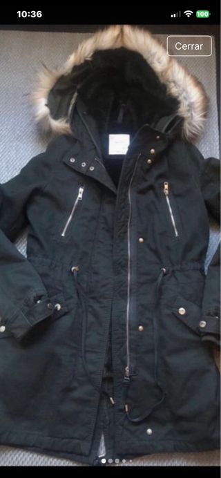 Abrigo Bershka verde militar talla S