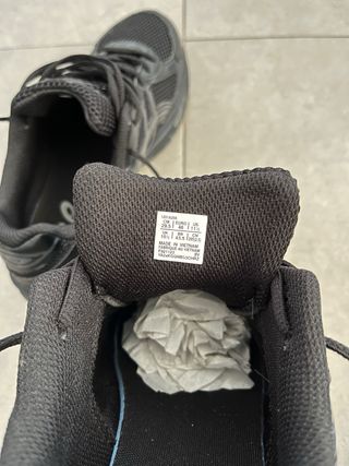 Zapatillas Asics Negras