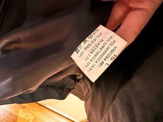 Giacca nera in pelle da donna