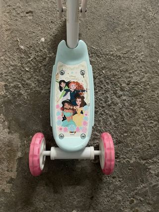 Patinete 3 ruedas Princesas Disney