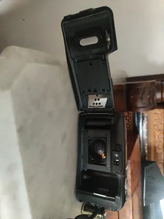 Cámara Olympus mju Zoom 105 Analógica Negra