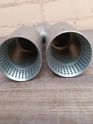 ER Punta de silenciador de doble salida, tipo "U".