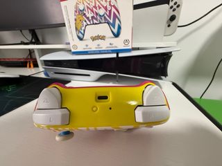 Mando Nintendo Switch Pokémon Pikachu