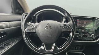 Mitsubishi Outlander 200 MPI Motion 2WD CVT 110 kW (150 CV)