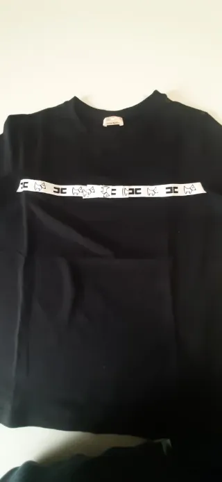 Maglietta nera con logo taglia xl