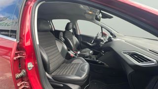 Peugeot 2008 PureTech 110 S&S Allure EAT6 81 kW (110 CV)