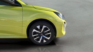 Peugeot 208 PureTech 100 Active 75 kW (100 CV)