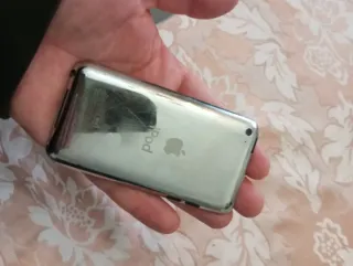 Apple iPod Touch 8GB Argento