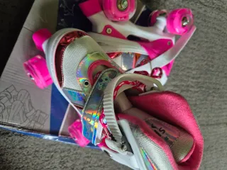 Patines Infantiles Ajustables Rosa y Blanco