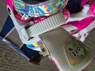 Patines Infantiles Ajustables Rosa y Blanco