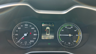 MG ZS EV 45kWh Luxury 105 kW (143 CV)