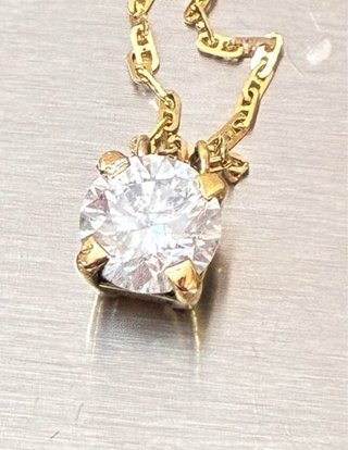 Cadena t colgante Oro 18k Con 1.03 Diamante natura