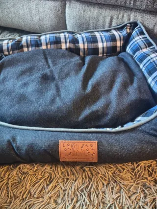 Cama para cão/gato com almofada