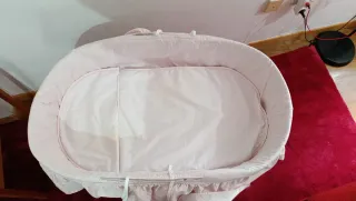 Cuna Moisés Bebé Rosa con Soporte