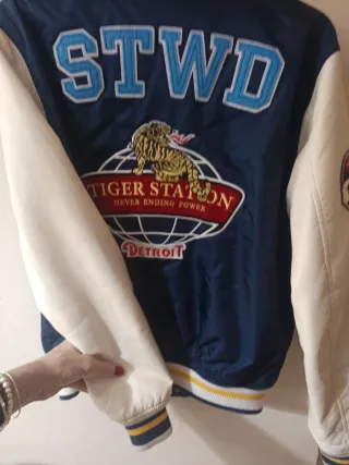 Chaqueta Pull&Bear Azul Talla S