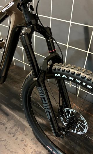 Bicicleta Cannondale Habit Carbon 2