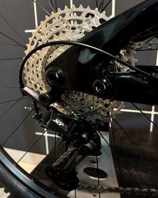 Bicicleta Cannondale Habit Carbon 2