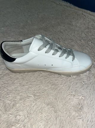 Golden Goose Sneakers Blancas con Estrella Gris