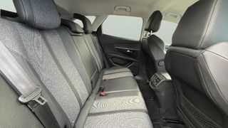 Peugeot 3008 PureTech 130 S&S Allure 96 kW (130 CV)