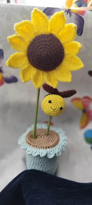 Maceta Girasol y Abeja Crochet