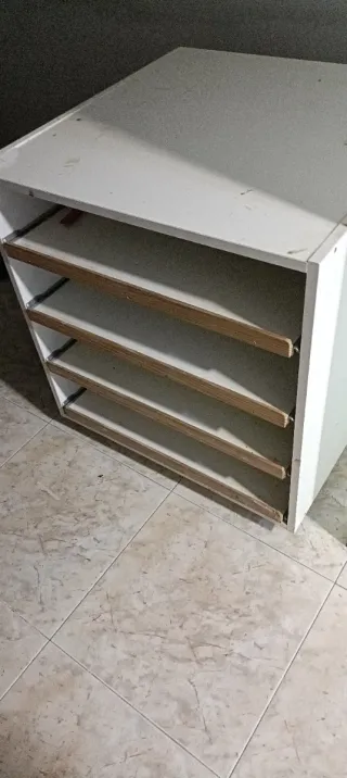 Mobiliario Clínica Podológica.