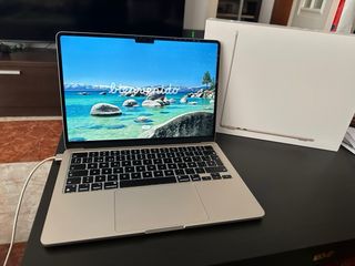 MacBook Air M2 13” 16GB Plata Impoluto