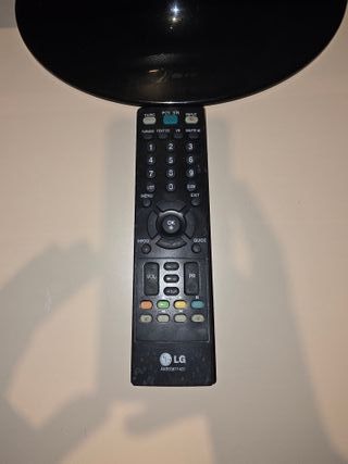 Monitor LG Flatron M227WDP-PZ 22