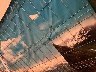 Valla de obra metálica “solo 3 vallas”